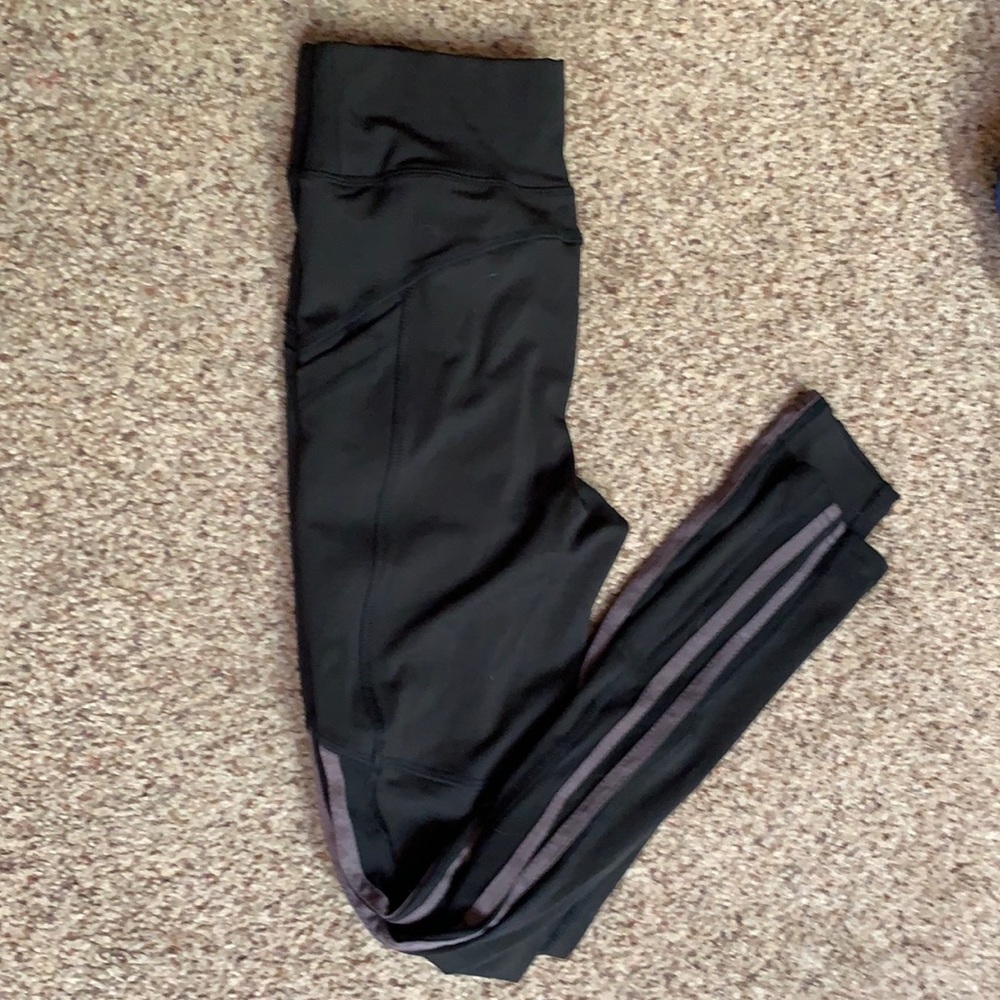 Size small leggings